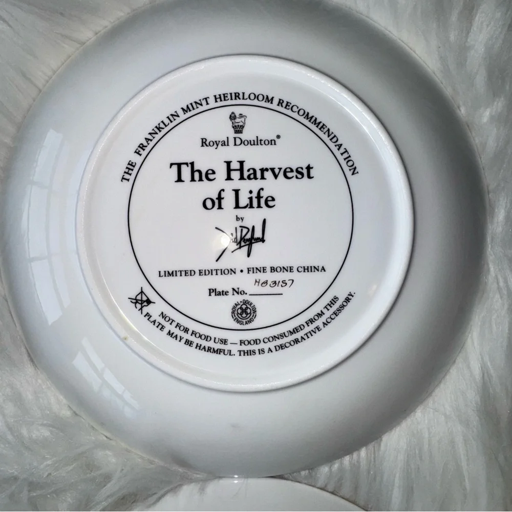 Royal Doulton‎ 